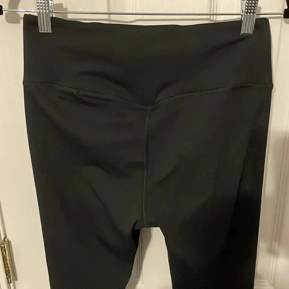 Yoga Pants for Women Solid Color High Waisted Workout Leggings with Pockets NWT - Picture 4 of 5